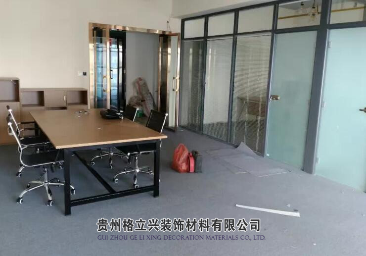 83���p������