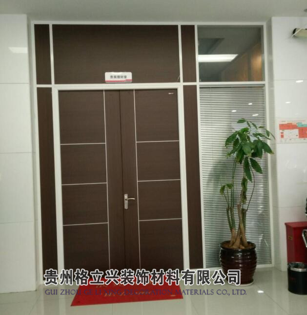 83���p������